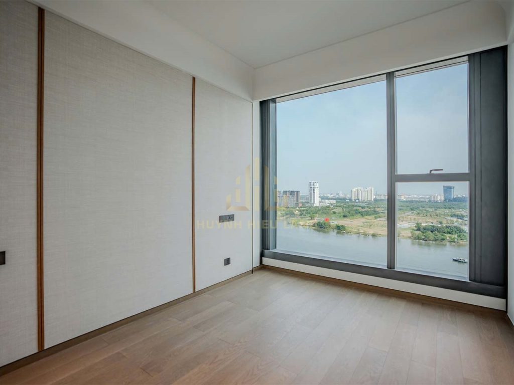 Phòng ngủ căn hộ 3 phòng ngủ tòa Sea - Grand Marina Saigon