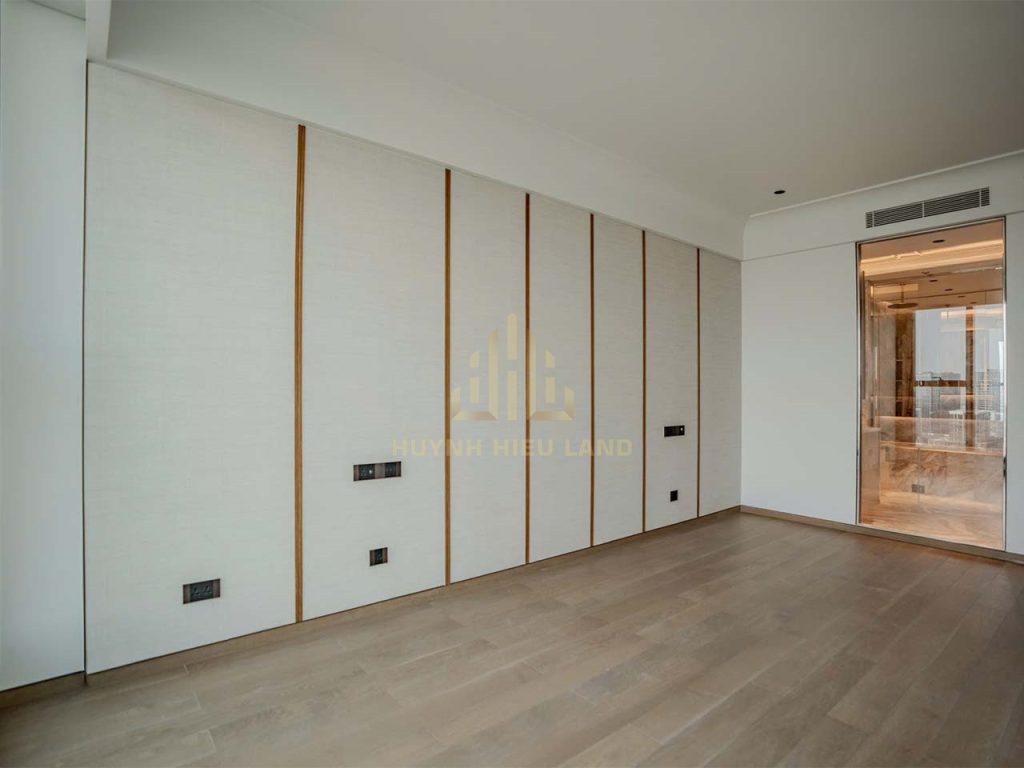 Phòng ngủ căn hộ 3 phòng ngủ tòa Sea - Grand Marina Saigon