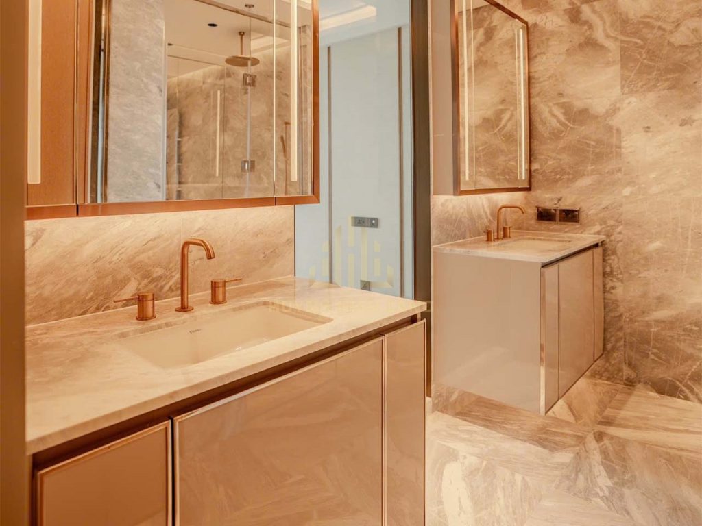Phòng tắm căn hộ 3 phòng ngủ tòa Sea - Grand Marina Saigon