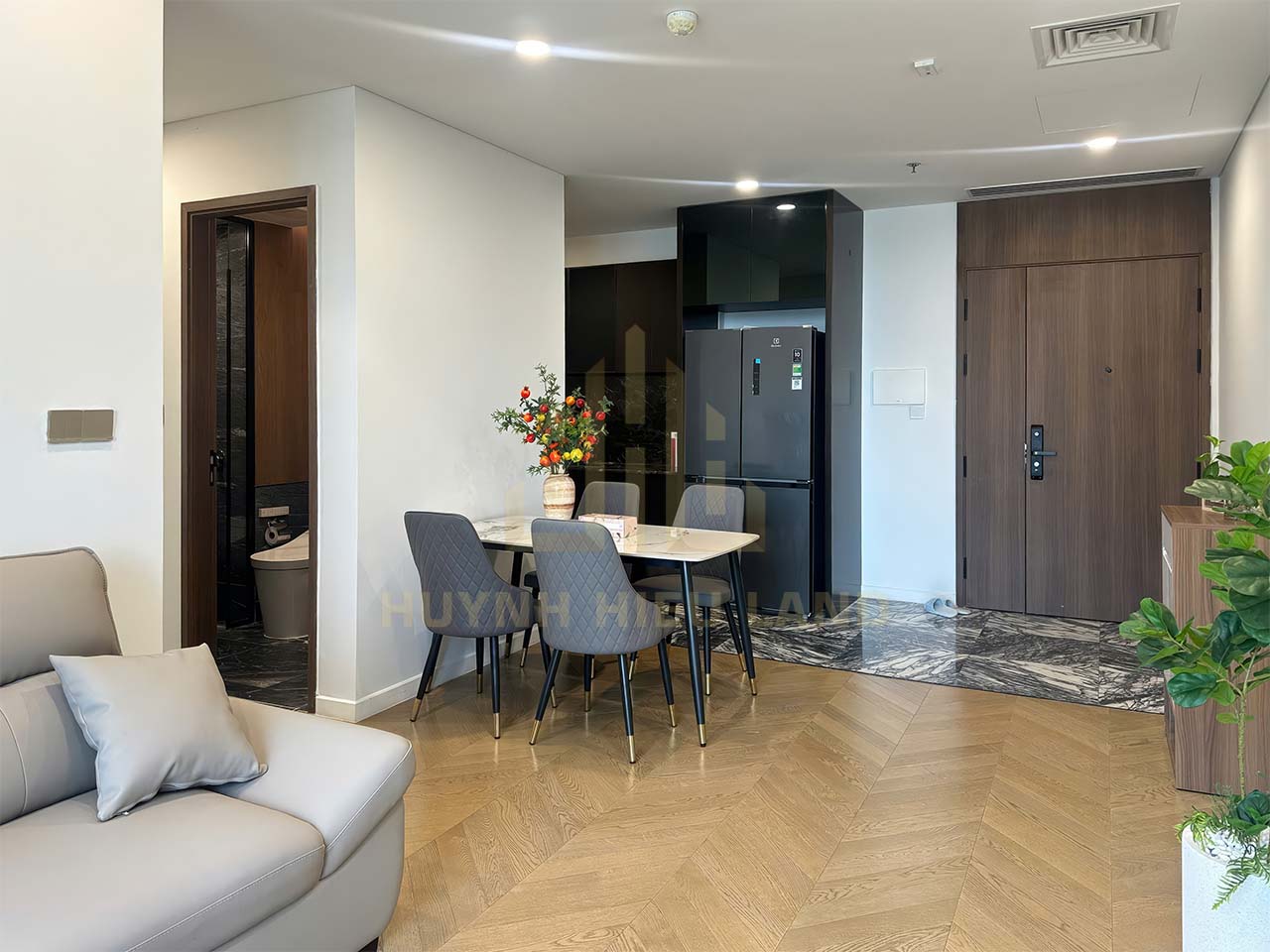 Căn hộ 2 phòng ngủ tòa West Lumiere Riverside Thảo Điền