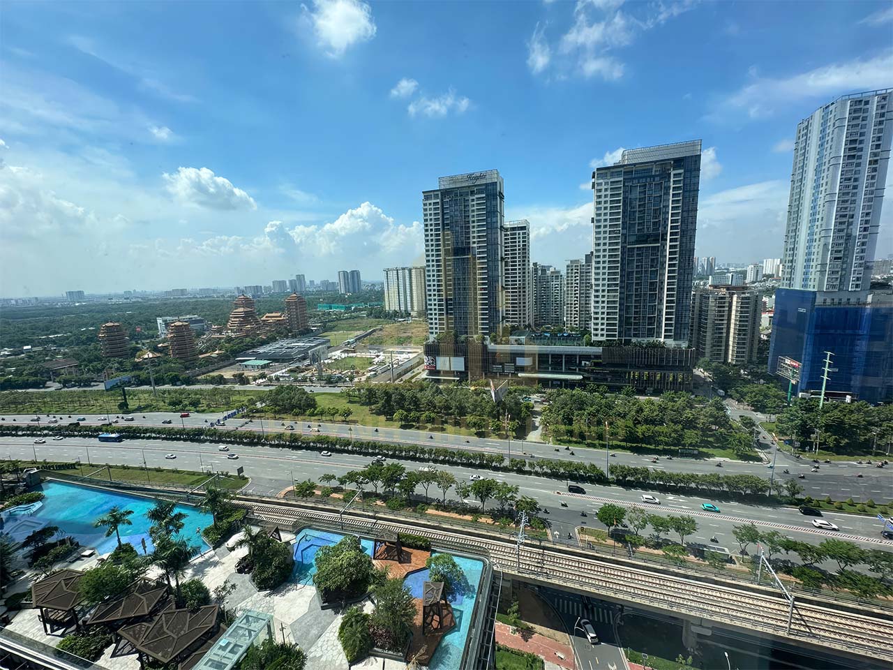 Căn hộ 2 phòng ngủ tòa West Lumiere Riverside Thảo Điền
